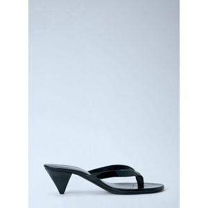 Jude Women Rooty Leather Thong Sandals